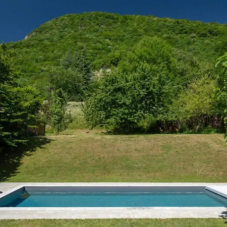 L'abelli D'estelle 4*