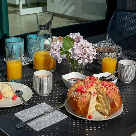 L'abelli D'estelle 4*