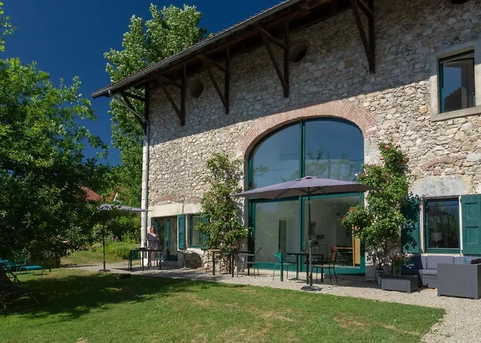 Gasthof L'abelli D'estelle Le Touvet
