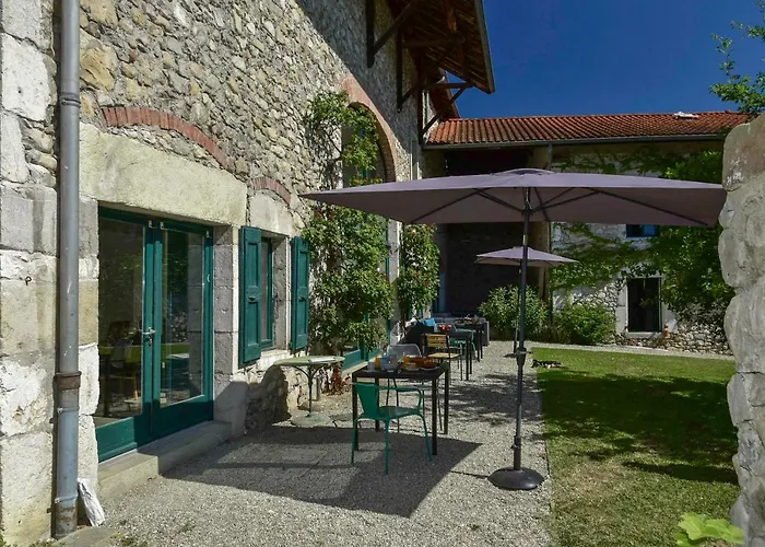 Gasthof L'abelli D'estelle Le Touvet